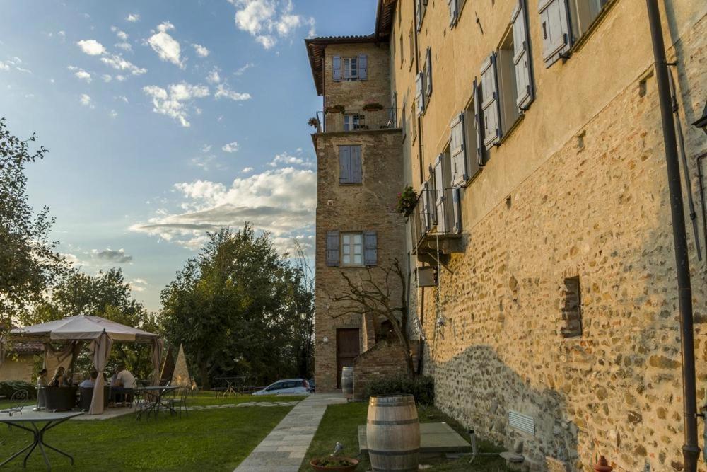 Antico Borgo Hotel Cuneo Exterior photo